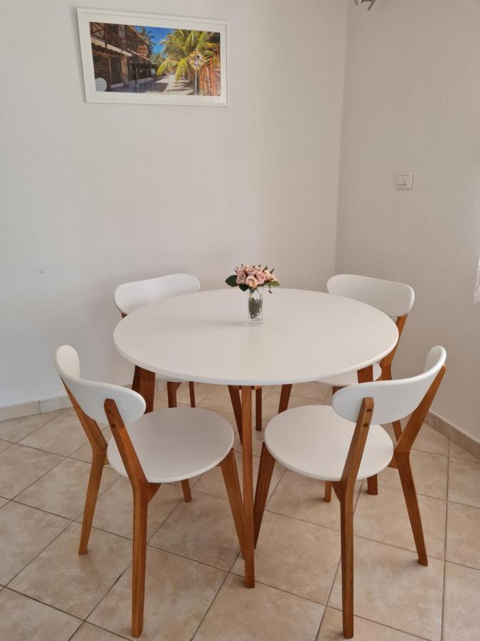 Holiday Home "Mala Kuca " With Heated Pool Pola Esterno foto