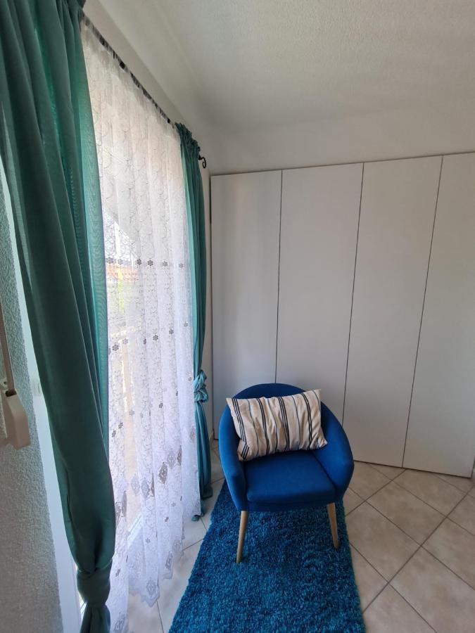 Holiday Home "Mala Kuca " With Heated Pool Pola Esterno foto